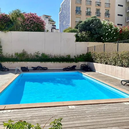 Les Sylades By Scls Locations Apartment